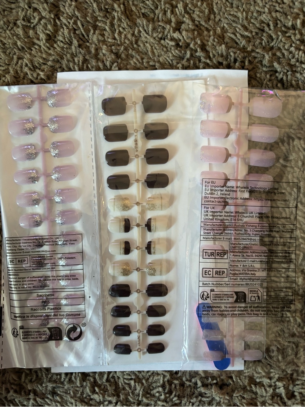 Press-On Nails Set — Pink & Black